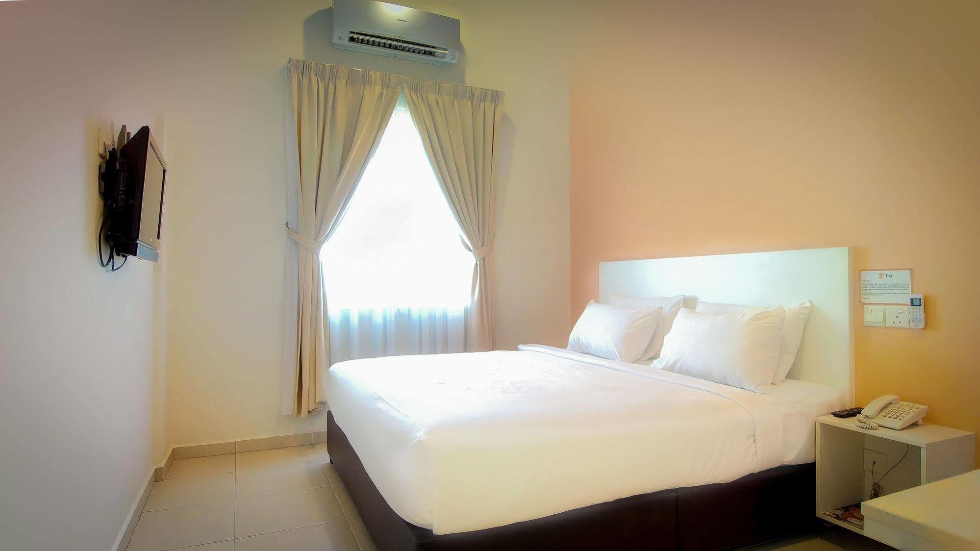 G Inn George Town Dış mekan fotoğraf